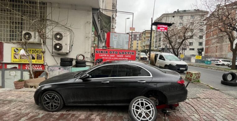 0-313991317642-9830d462920d2b704388b52972149ef8